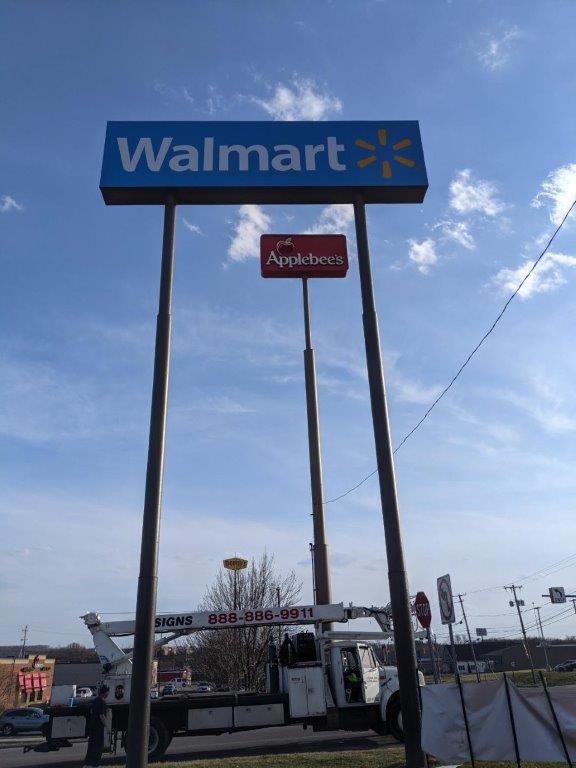 Walmart - Adams Signs & Graphics